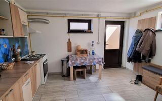 Casa 4 camere finisaje de lux 950 mp teren Com. Ciugud - Poză 19