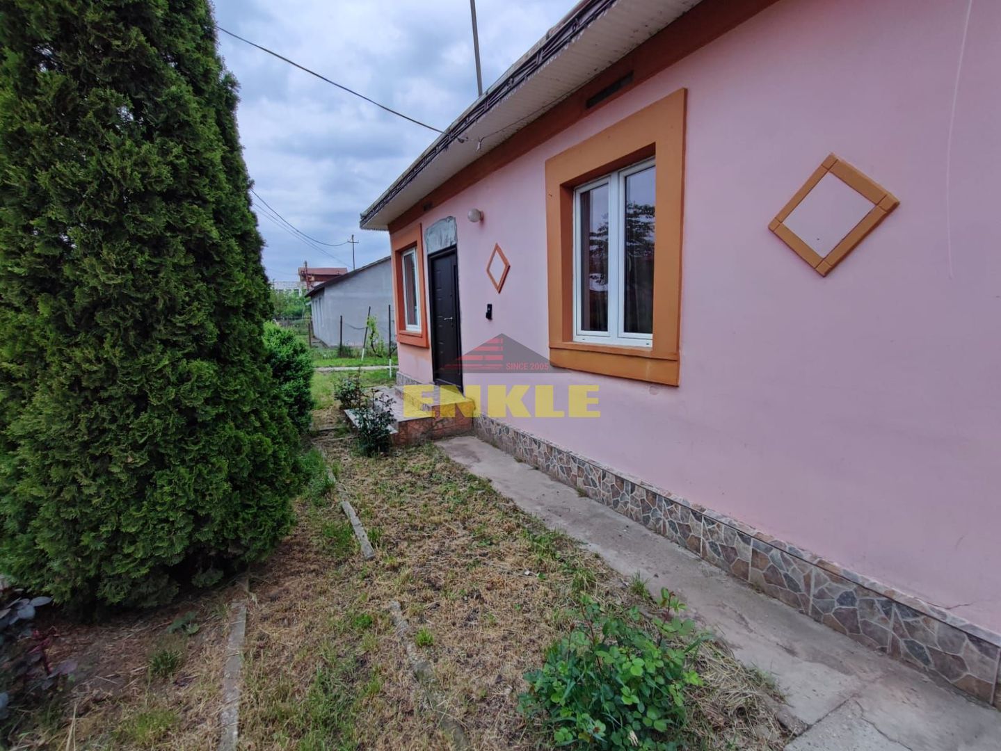 De vanzare casa in Ripiceni - Poză 1