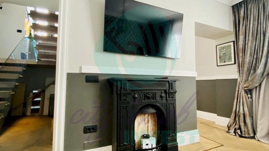 Vila complet renovata cu elemente decorative deosebite - Poză 8