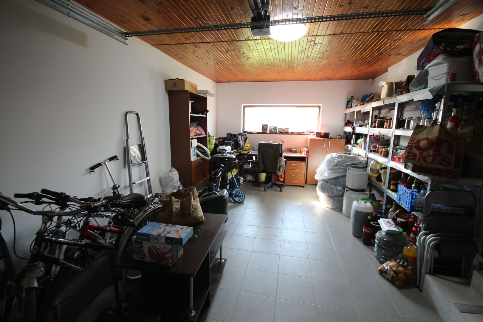 Casa individuala cu garaj - Poză 14