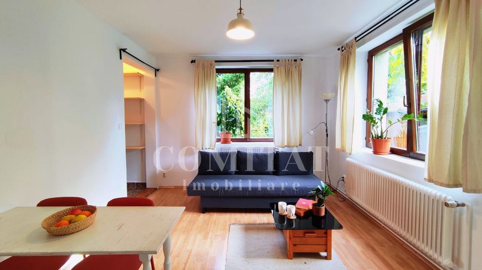 Garsonieră modernă în Piața Cipariu | Renovată | Prima închiriere! - Poză 2
