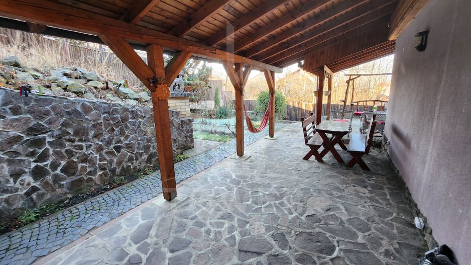 Casa 4 camere zona Centrala 600 mp teren - Poză 5