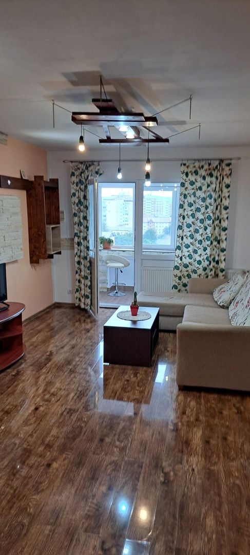 Apartament de vânzare cu 2 camere in Cetate Alba Iulia - Poză 1