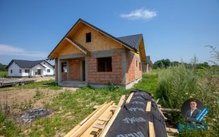 Casă la roșu, Hemeiuș ! - Poză 3