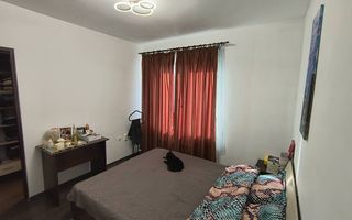 Apartament 3 camere,58 mp, balcon, parcare, zona Terra - Poză 3