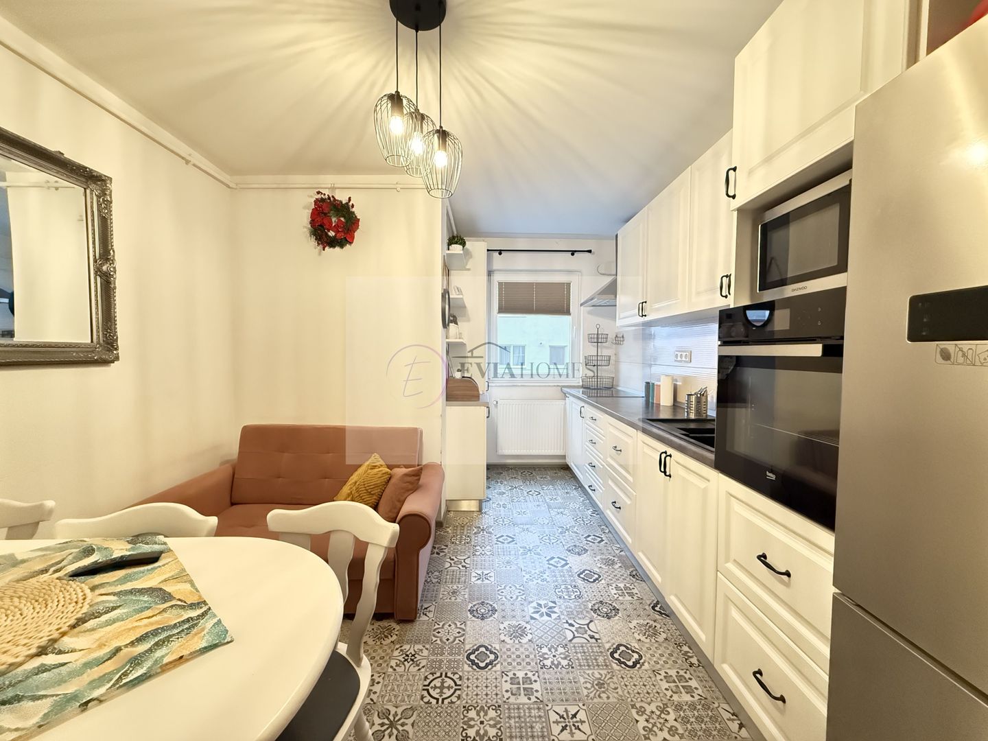 2 camere decomandate/ parcare inclusa / Zona BMW - Poză 3