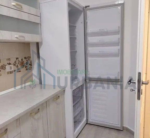 Apartament 2 camere de închiriat, decomandat, mobilat și utilat, cu aer condiționat și loc de parcare privat, Valea Adâncă (Str. Costea Vodă) - Poză 10