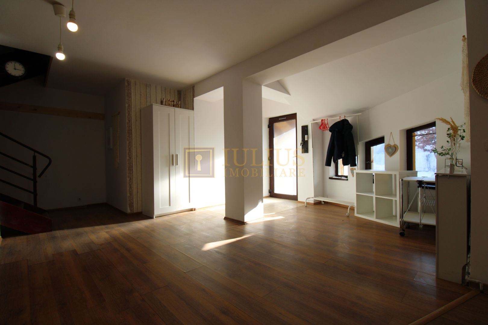 Braytim, casa ideala pentru activitati comericiale/birouri. - Poză 14