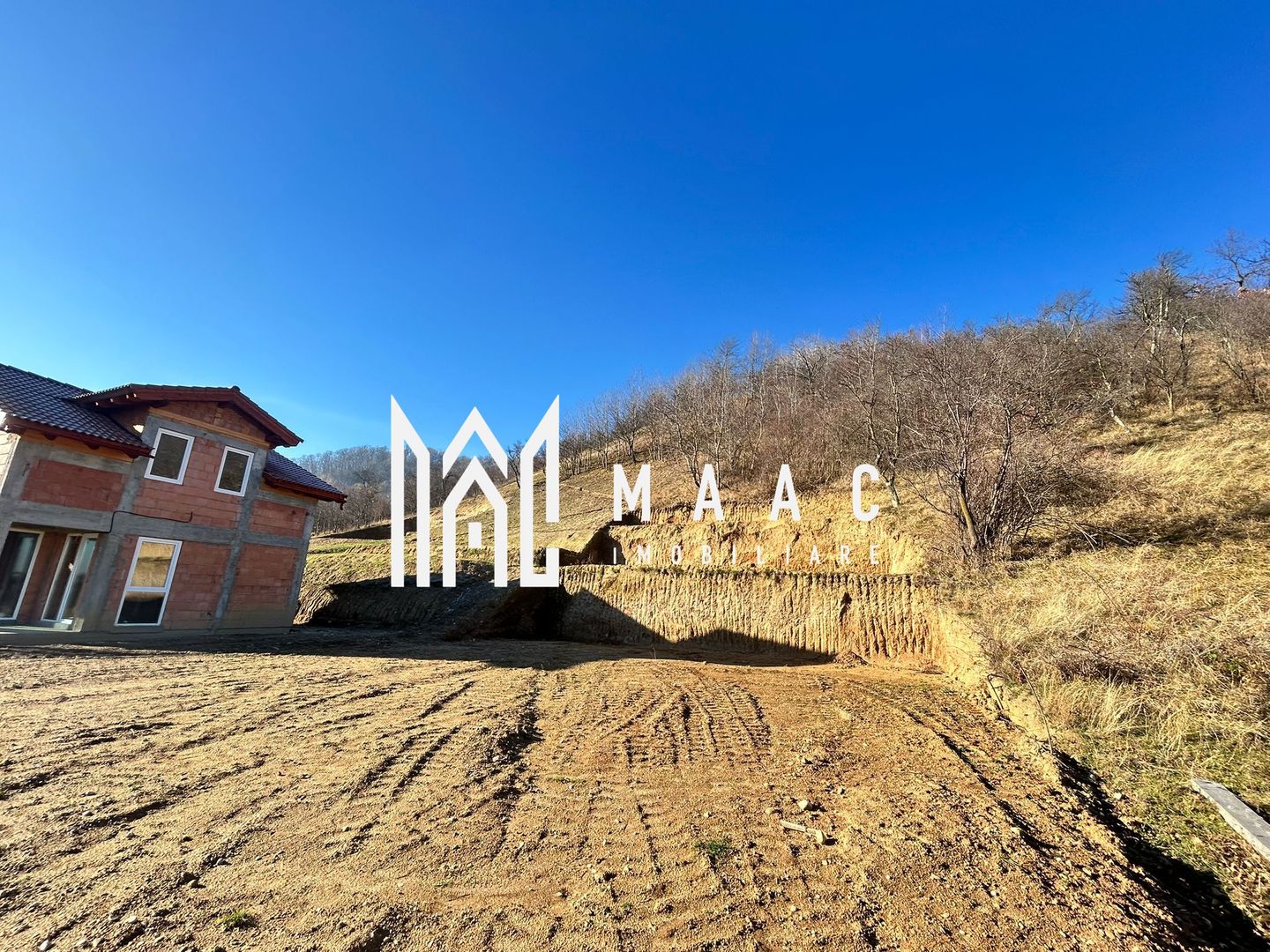 Teren intravilan 1.640 mp | Deschidere 17ml | Utilități | Cisnădioara - Poză 5