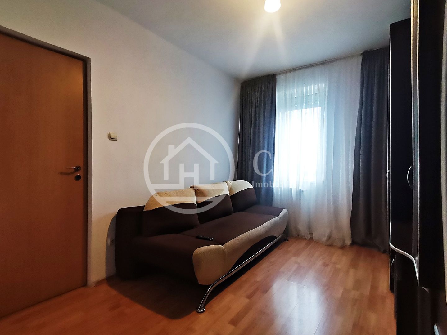 Apartament de vânzare cu 1 camera pe Calea Borșului, Oradea - Poză 1