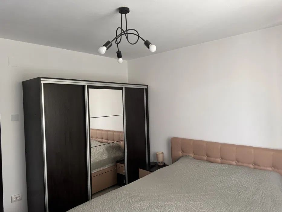 APARTAMENT SUPERB METROU BASARAB - Poză 4