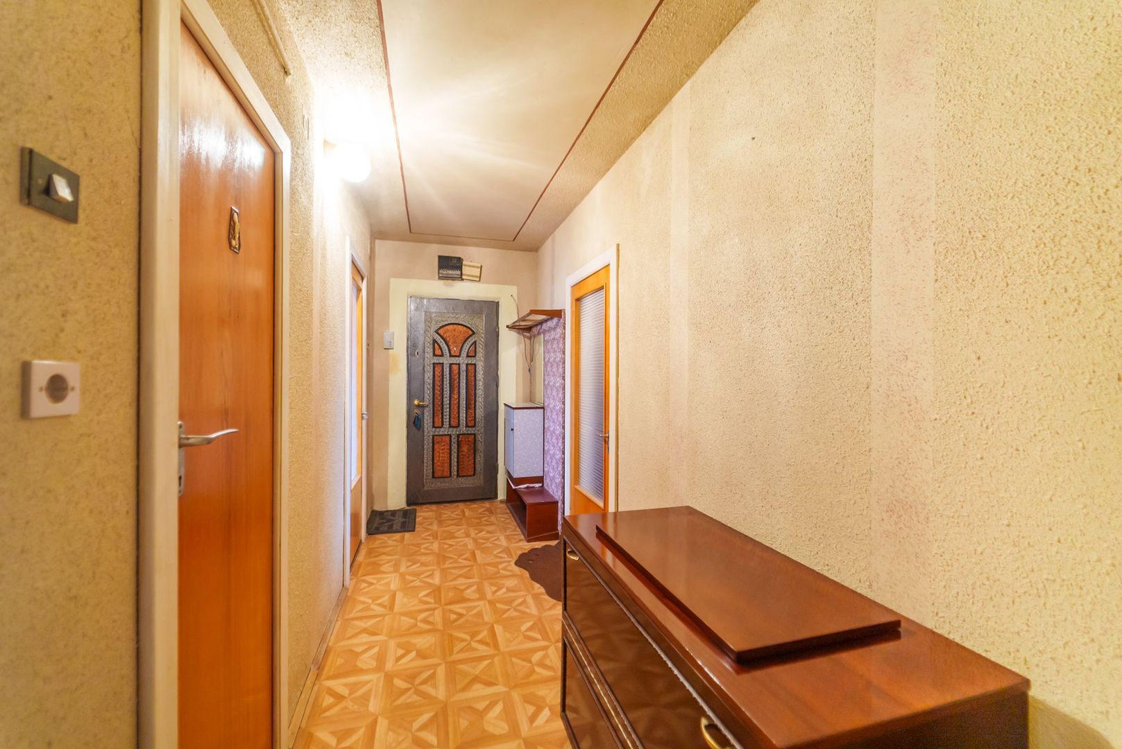 Oportunitate! Apartament 4 camere cu panoramă către Calea Radnei - Poză 8