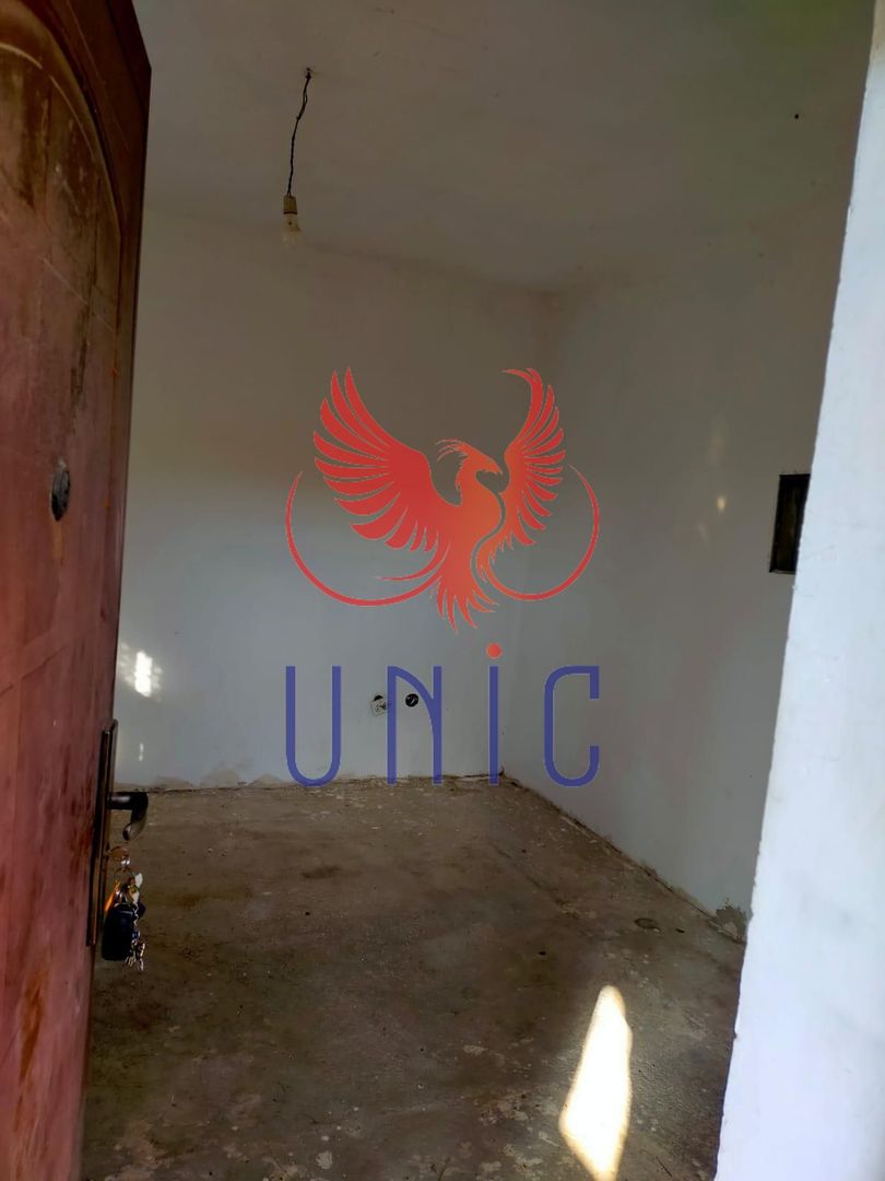 Conac Simnicul de sus Sat Cornet - Poză 15