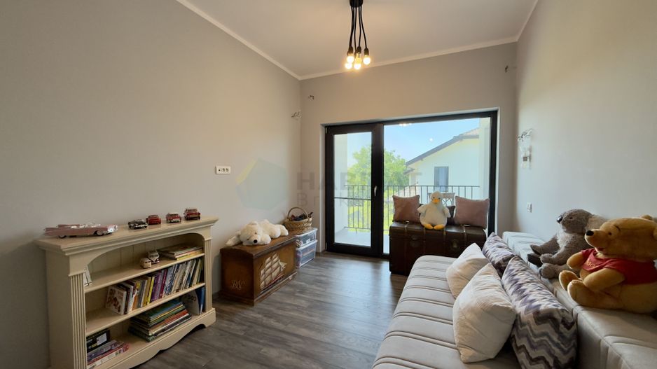 Vila 4 camere, curte amenajata | Strada Petre Ispirescu - Poză 25