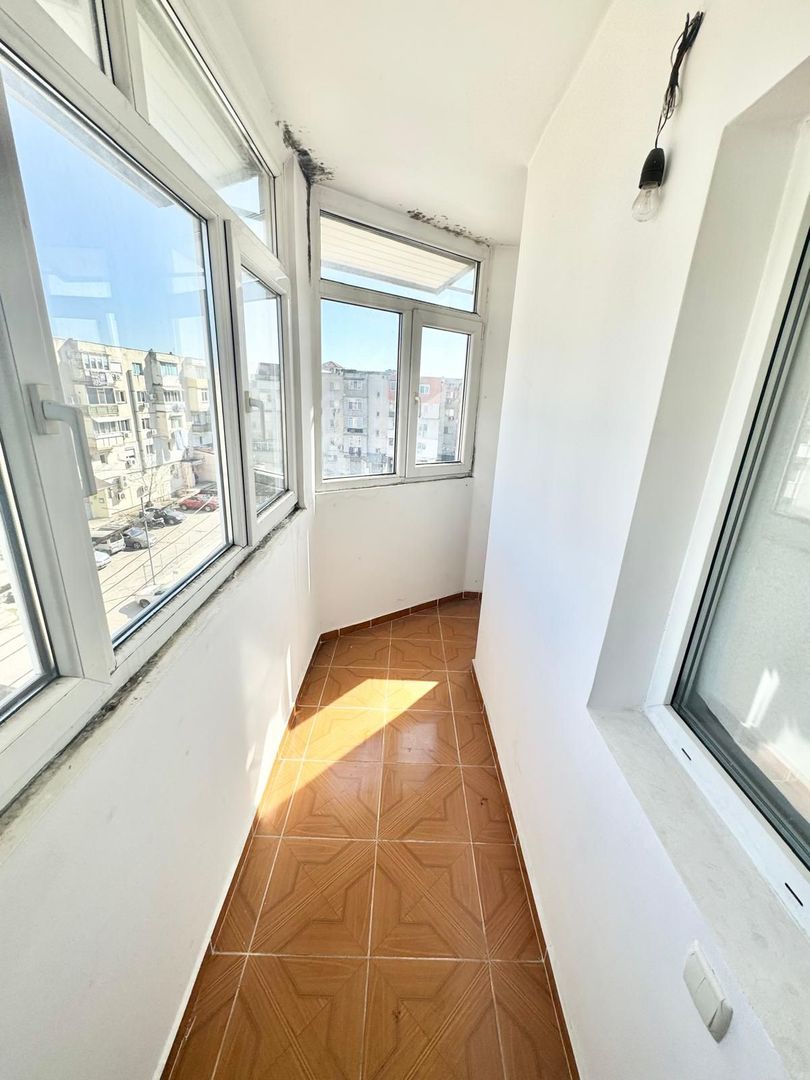 Apartament 3 camere de vânzare – Decebal - Poză 12