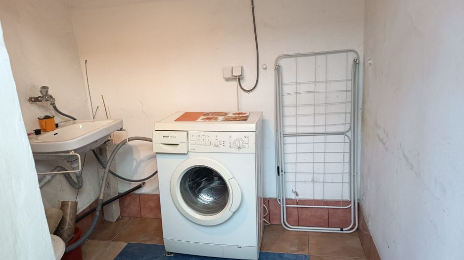 De vanzare! Apartament spatios la curte, zona centrala - Poză 11