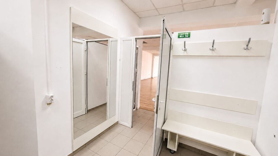 Inchiriere spatiu comercial-sala diverse Centru Pitesti - Poză 9
