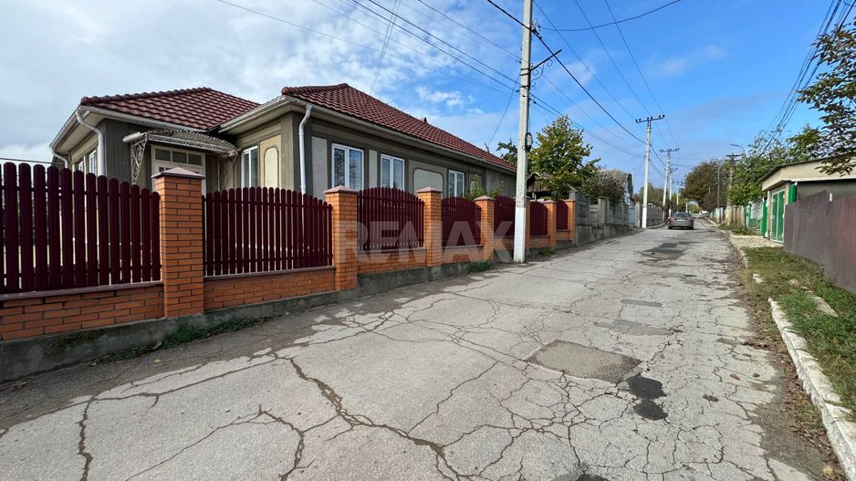 Casă  + teren 10 ari Ghidighici, str. Ștefan cel Mare și Sfânt – Ultracentral - Poză 7