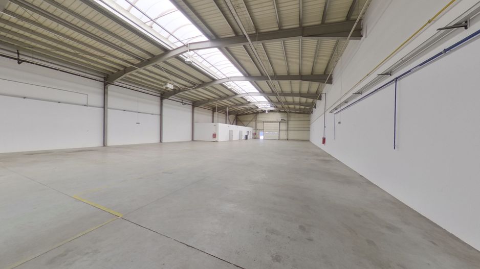 Hală industrială 853 mp - Poză 1