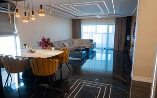 Penthouse spectaculos cu jacuzzi și panoramă unică - Poză 1