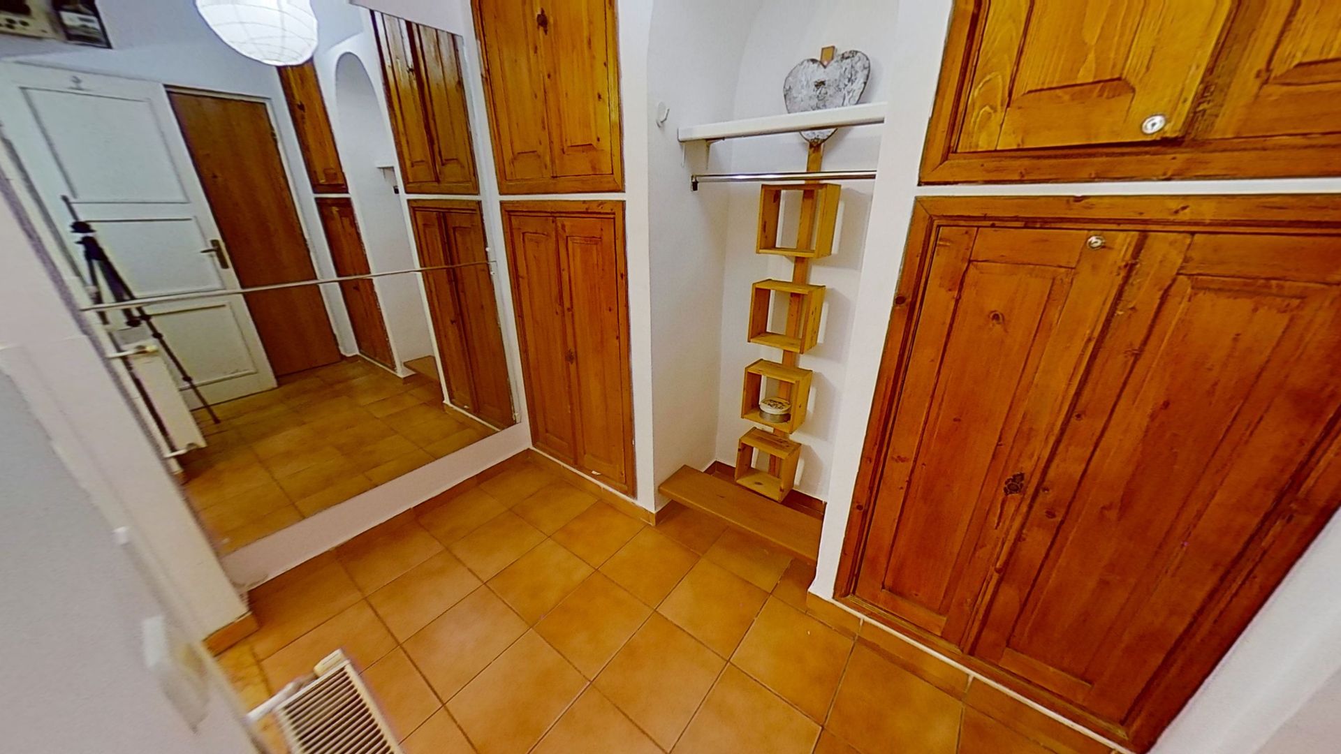 Garsoniera 35mp 7Min Metrou Unirii Centru Vechi Smardan Universitate - Poză 5