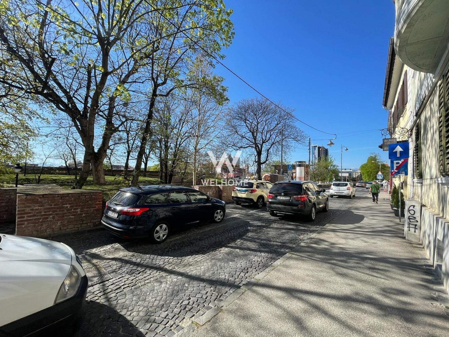 Oportunitate investitie, central , cu pivniță și pod - Poză 9