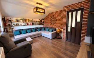 CASA P+M CU 5 CAMERE, 125 MP UTILI, GARAJ, PANOURI FOTOVOLTAICE - Poză 6