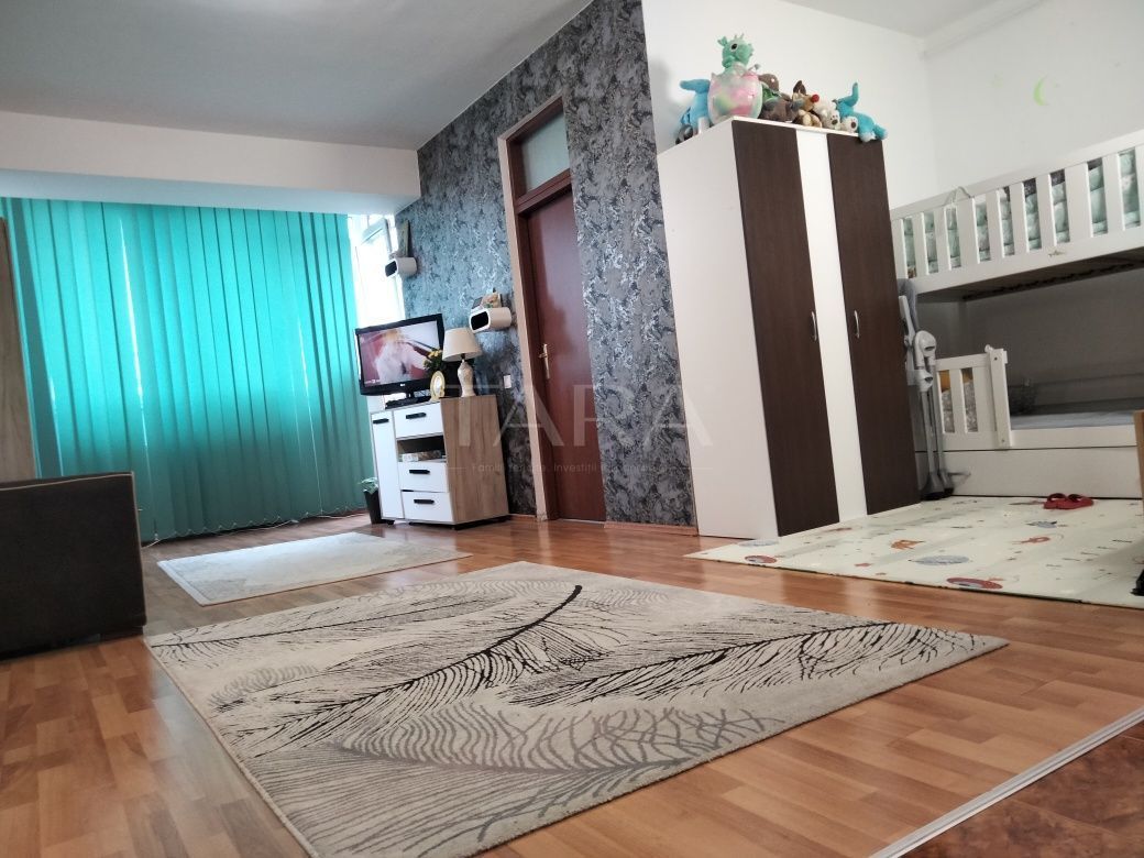 Apartament 1 cameră cu potențial de compartimentare, Semicentral - Poză 3