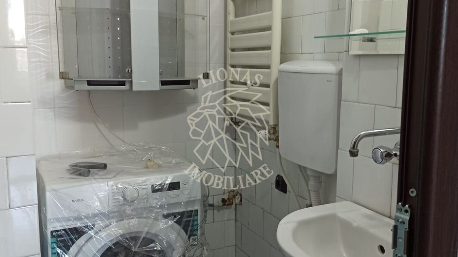 Apartament 3 camere 82 mp-balcon-2 bai-etaj 3-parcare-Central - Poză 7