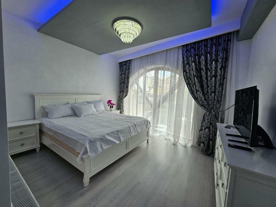 Inchiriez apartament zona Palatul  Parlamentului, Marriott, Catedrala Neamului. - Poză 13