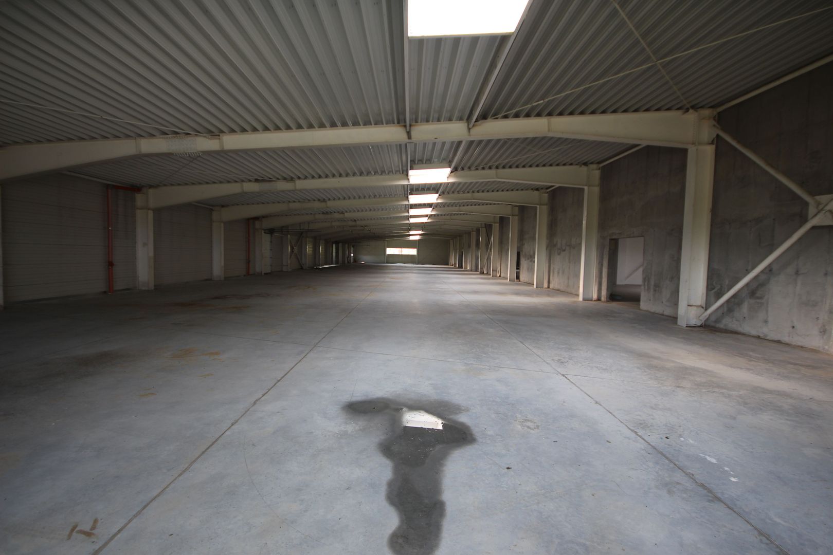 Hala industriala de 4.560 mp - Poză 1