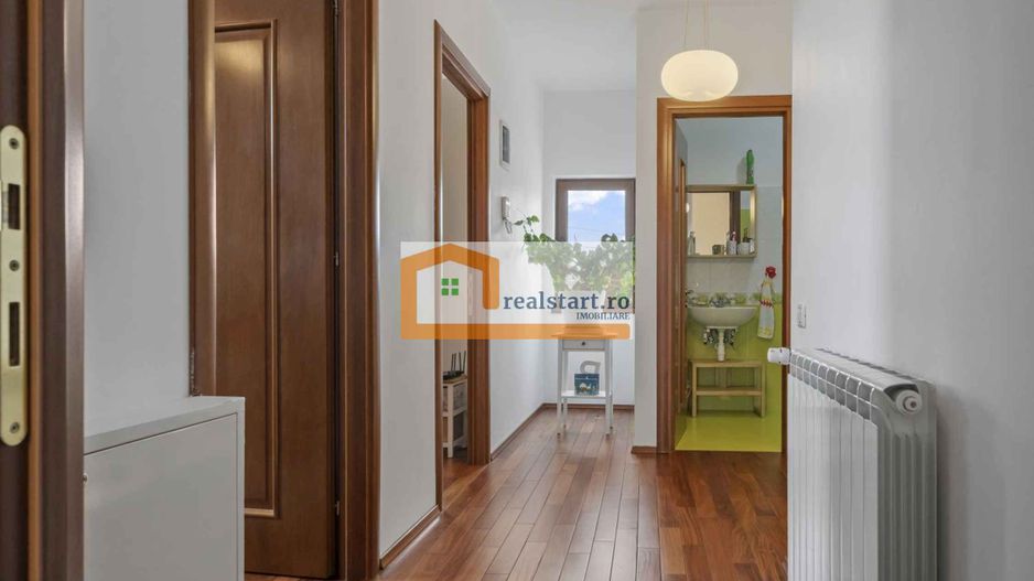 Langa Padurea Corbeanca, P+M, teren 780mp, terasa 35mp, mobilata&utilata - Poză 17