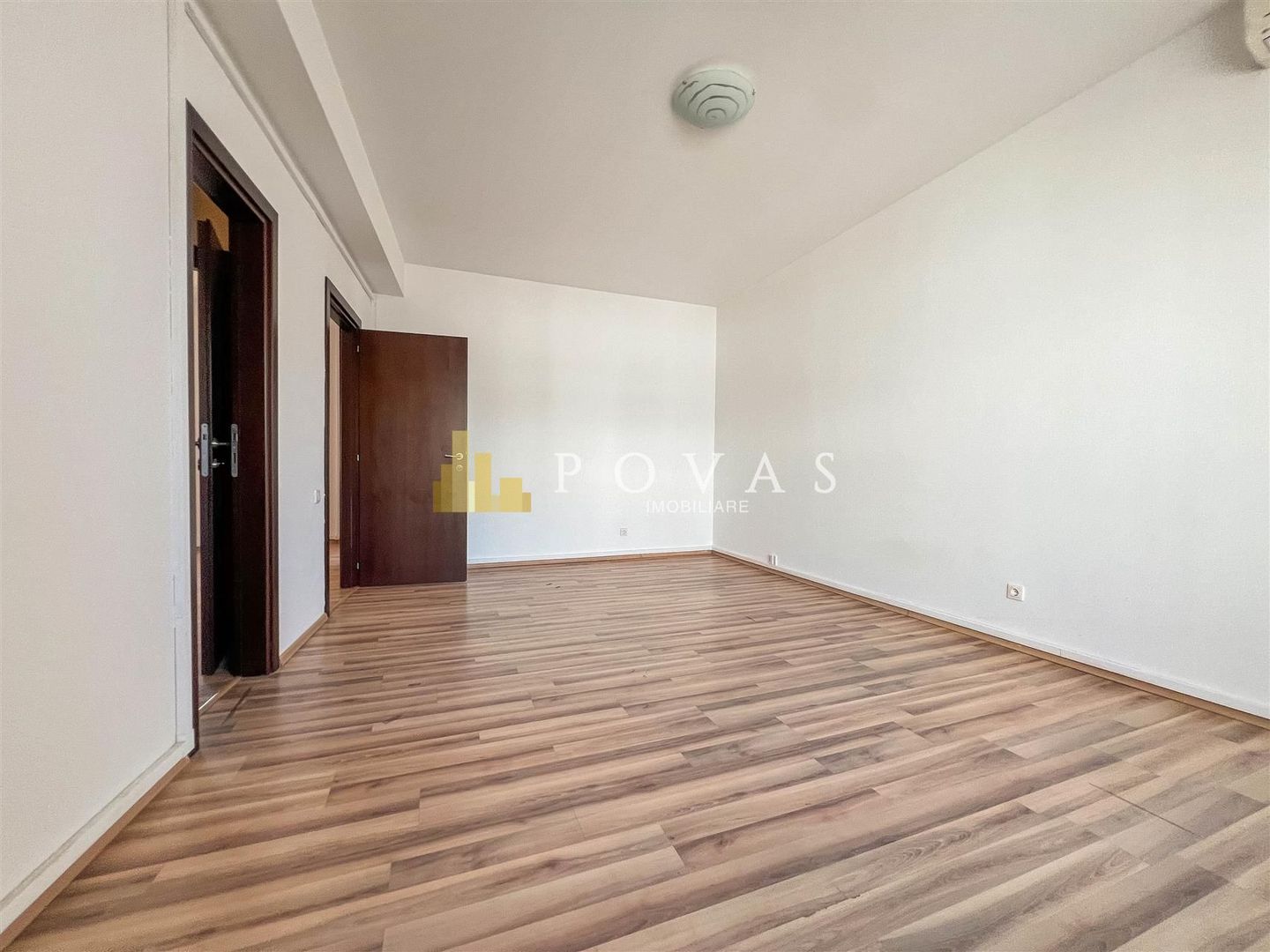 Vanzare Apartament 4 Camere UNIVERSITATE MOSILOR - Poză 7