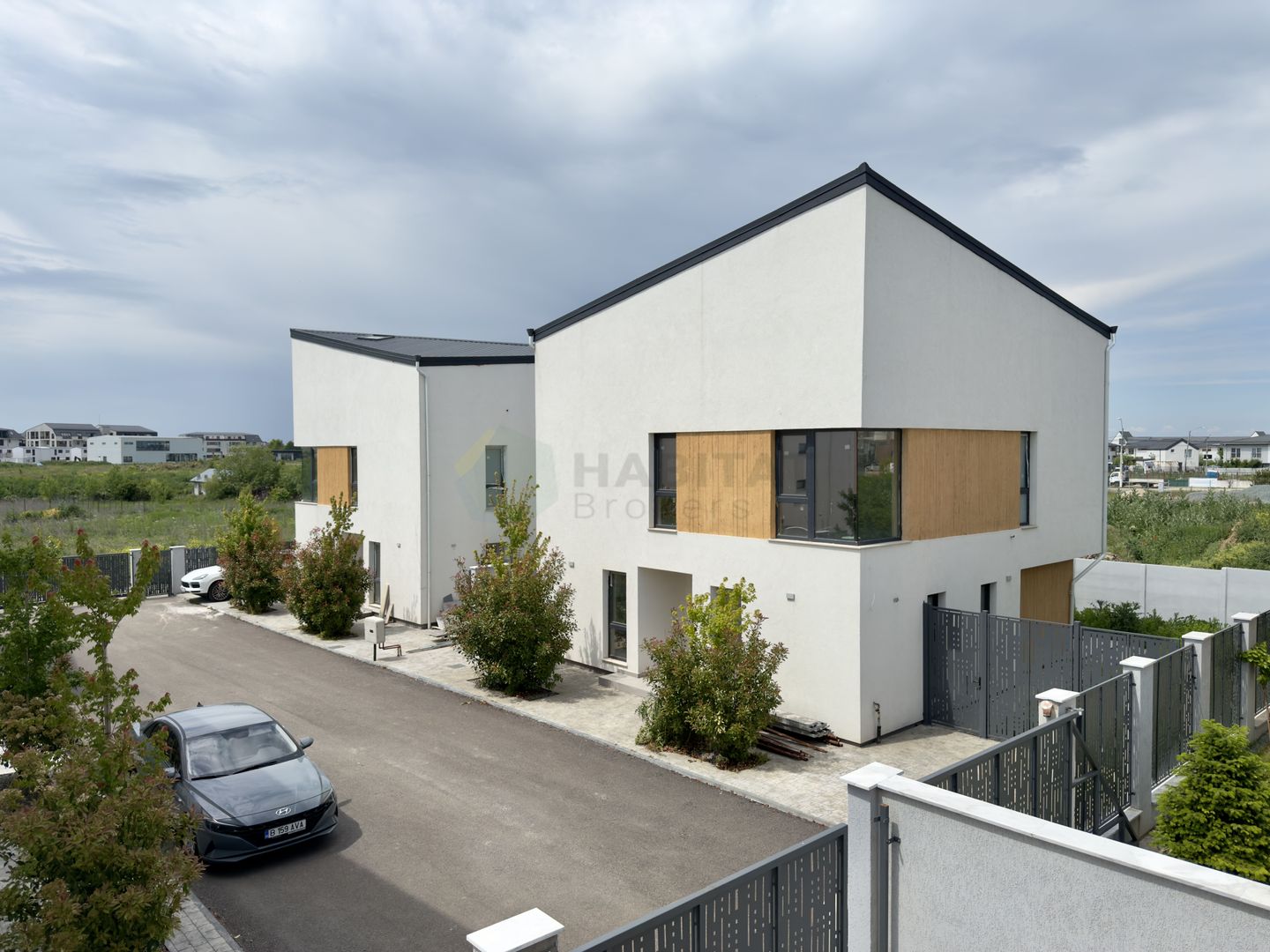 Vila individuala 5 camere Tunari 1 Decembrie - Poză 30