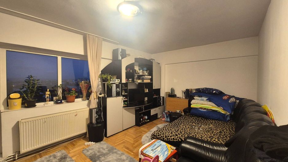 Zonă Centrală, bloc nou, apartament cu priveliște | 70 mp utili |  loc parcare - Poză 5