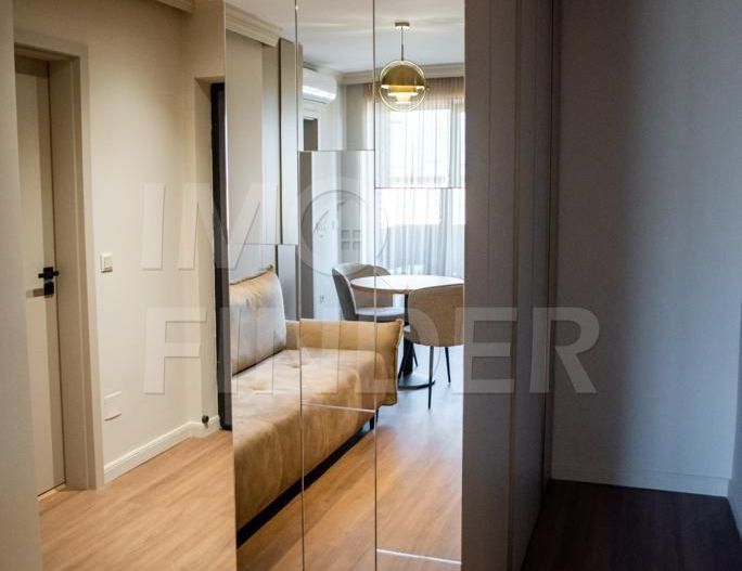 Vanzare 2 camere la cheie, zona Teatru National - Poză 5