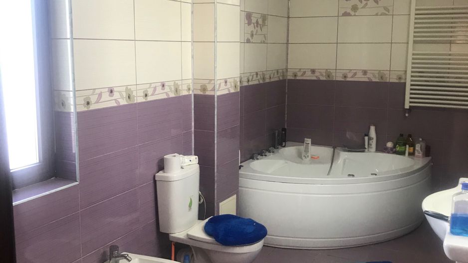 Vanzare vila 300mp,D+P+E+M,Iasi Belvedere-Rond Vechi,teren 550 mp - Poză 5