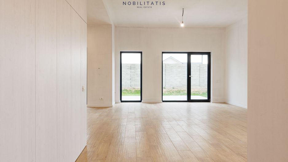 Duplex de vanzare la liziera padurii - 130 mp, 4 bai & 4 dormitoare - Poză 3