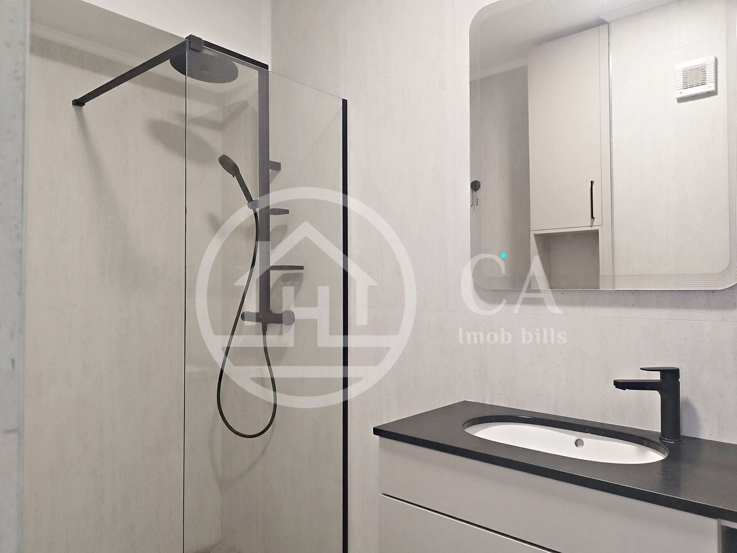 Apartament cu 3 camere de inchiriat in Prima Panorama zona Decebal, Oradea - Poză 12