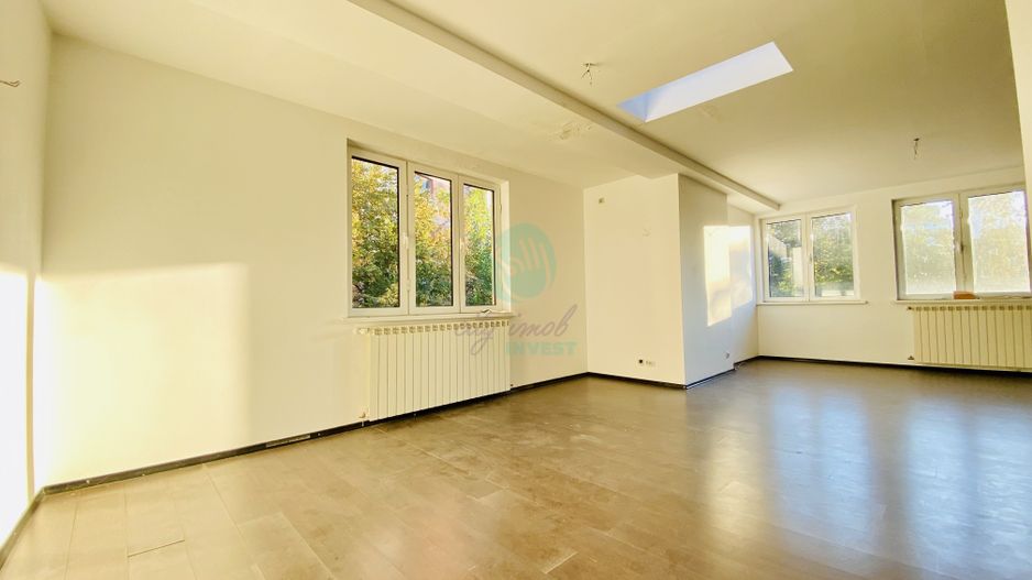 Apartament 6 camere tip dublex - Poză 1