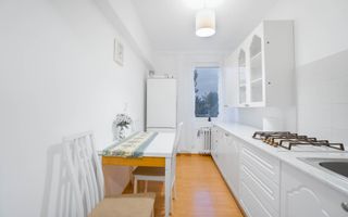 DE INCHIRIAT Apartament 2 camere B- dul Victoriei 4, etaj 2din7! - Poză 6