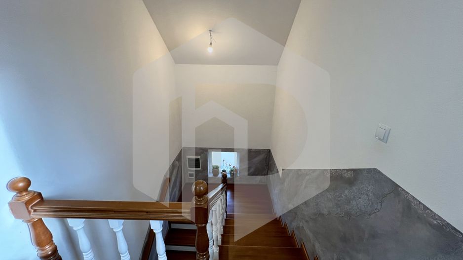 Casa Mohu+terasa inchisa- teren 800 mp - Poză 14