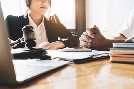 3. Suport Juridic și Notarial