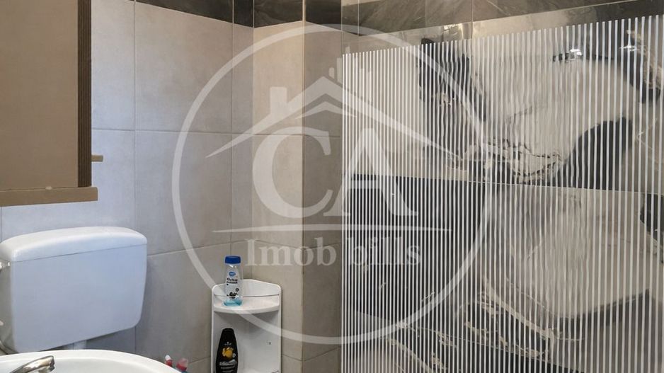 Apartament cu 3 camere de vânzare în Sânmartin, Bihor - Poză 4