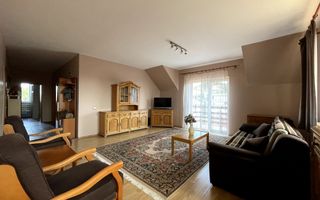 Închiriez apartament 3 camere la vilă – Strand - Poză 2