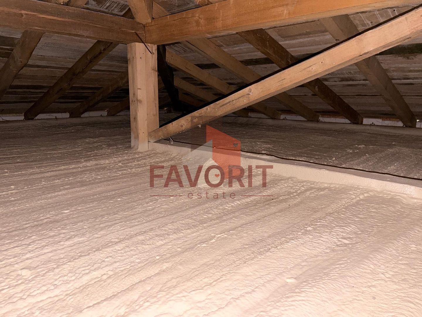 2 camere | etaj 2 | centrala proprie | loc de parcare acoperit | complet utilat - Poză 14