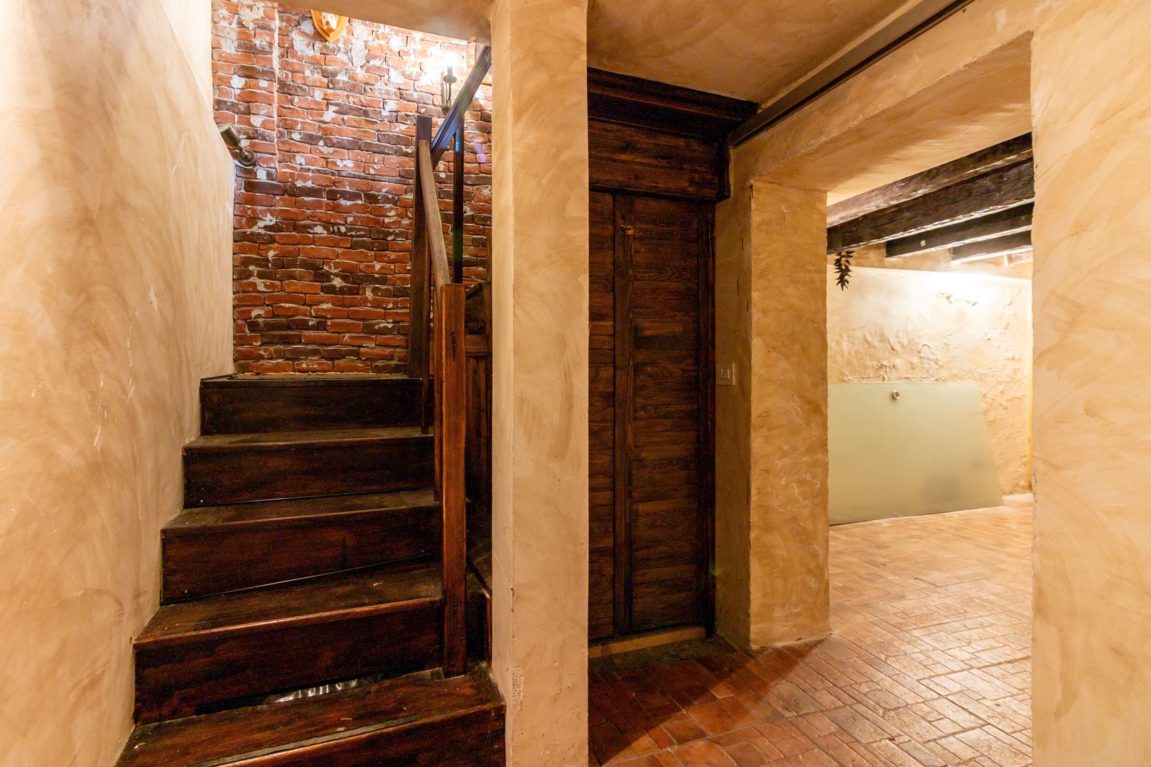 Casa cu identitate, farmec de epoca | Marasesti | Unirii - Poză 14