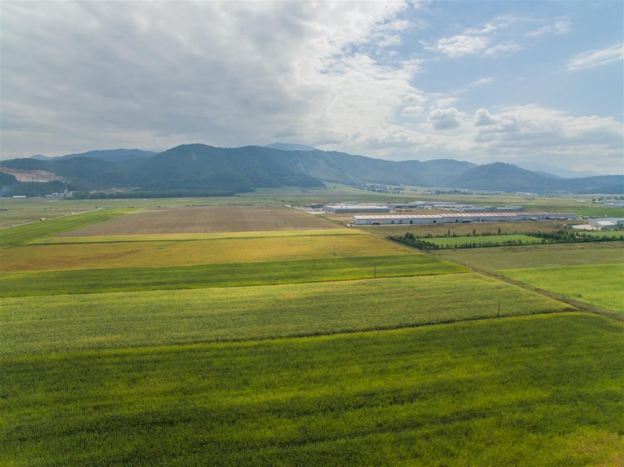 Oportunitate de investitie la DN1, 5.000 mp, zona aeroportului Brasov - Poză 2