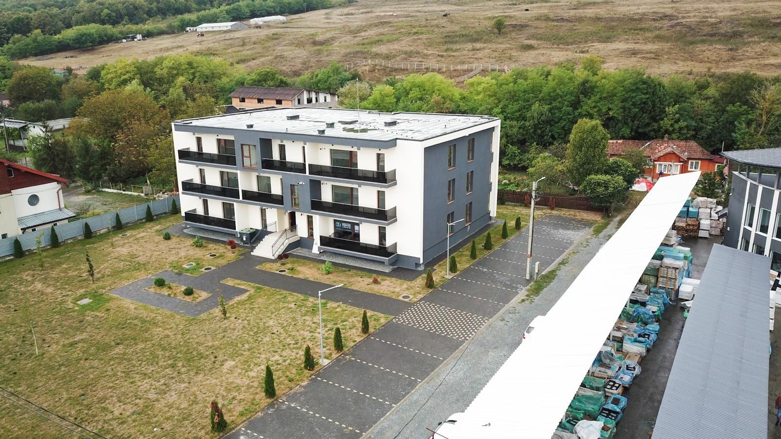 Apartament 3 camere, Finisat, Bloc nou, 1 Loc Parcare, Acte la Zi - Poză 3