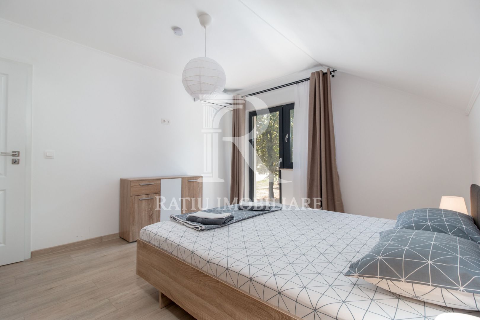 Casa cu 4 dormitoare | Cartierul Tineretului | Oradea - Poză 6